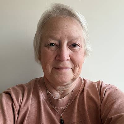 Georganne L Kelly
